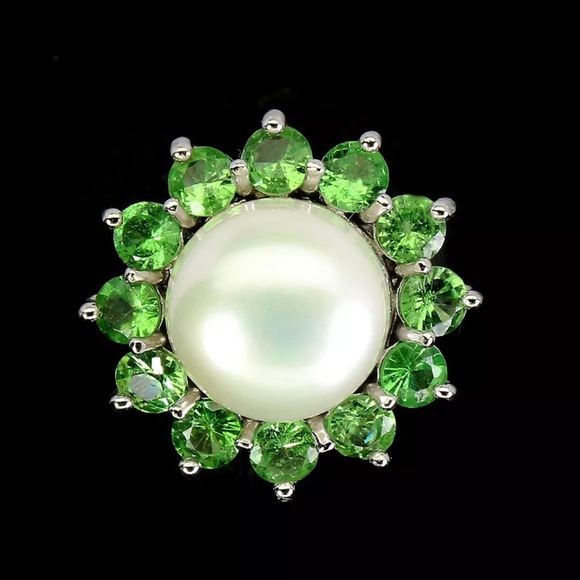 Jewelry - Natural Round White Pearl 8mm Tsavorite Garnet 925 Sterling Silver Ring Size 8.5